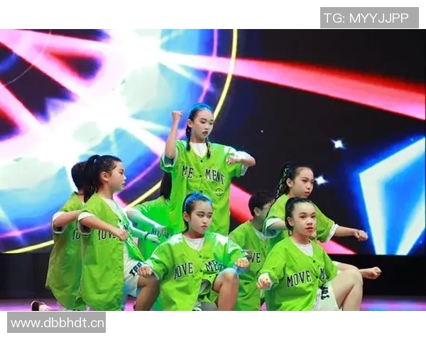 武汉街舞队技术探讨：舞步背后的力量与艺术之美